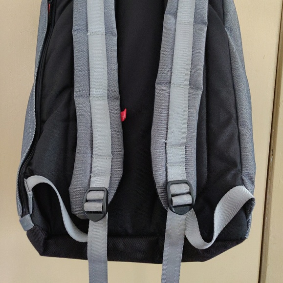 Shrine duality daypack backpack - Picture 4 of 8